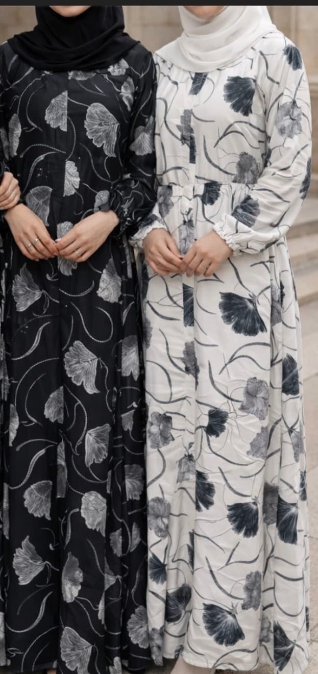 Abaya gown black & white